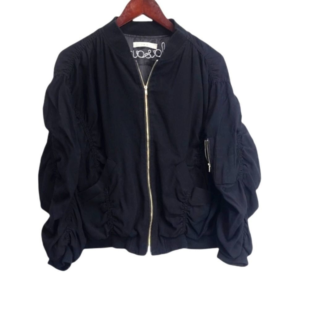 File. 16 Black Full Zip‎ Up Jacket Size Medium